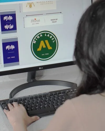 Layanan desain Logo Woven Mina